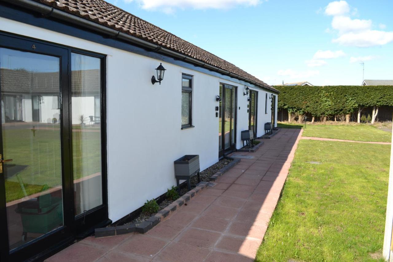 Number 6 - Lytton Tree Lodge, Reydon, Southwold Exteriör bild